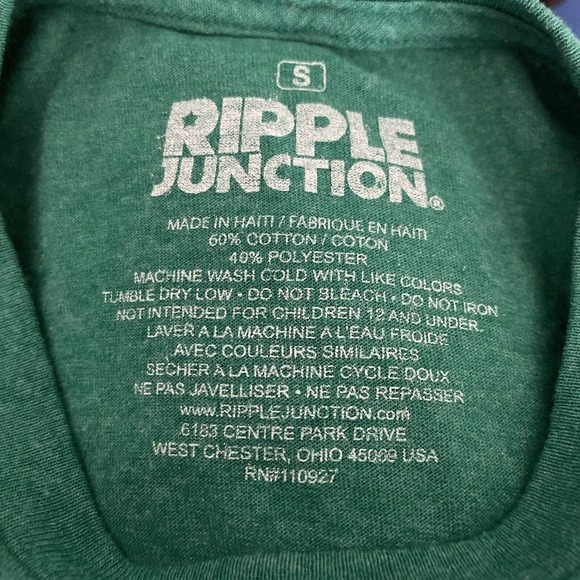 Celebrate St. Patricks Day T Shirt Womens Lucky Four Leaf Clover St. Paddys Day - Picture 3 of 4